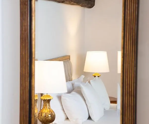 Dimora Sinibaldi 4*