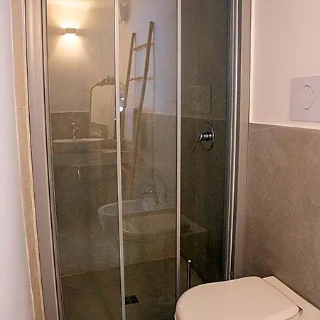 Couette-café Dimora Sinibaldi 4*
