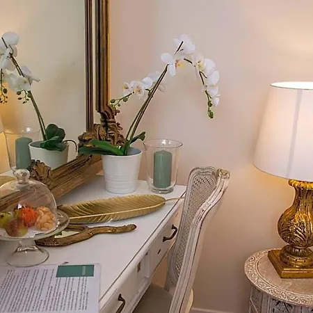 فندق مبيت وإفطار Dimora Sinibaldi 4*