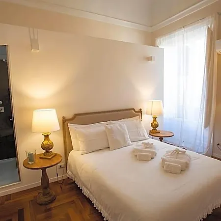 Dimora Sinibaldi Nocleg ze śniadaniem 4*