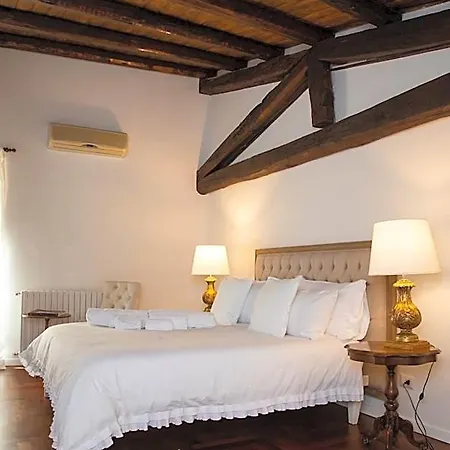 Dimora Sinibaldi 4*