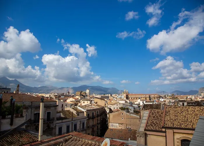 Dimora Sinibaldi Bed & Breakfast 4*