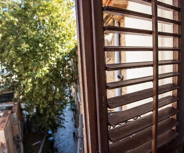 Bed & Breakfast Dimora Sinibaldi Palermo