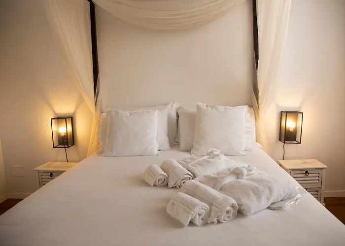 Dimora Sinibaldi Bed & Breakfast 4*