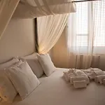 Dimora Sinibaldi فندق مبيت وإفطار 4*