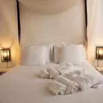 Dimora Sinibaldi فندق مبيت وإفطار 4*
